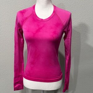 Lululemon Athletica Fuchsia Long Sleeve Top
